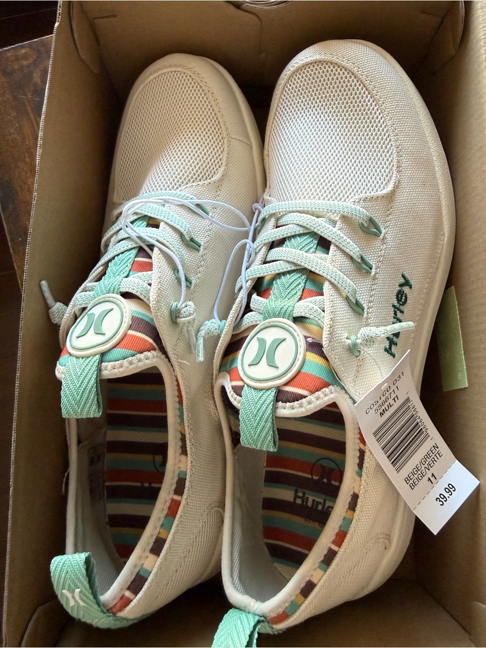 Hurley Cream Sneakers with Mint and Multicolor Stripes